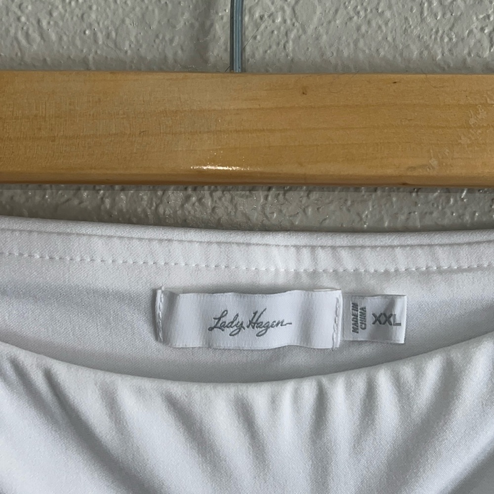 Lady Hagen Classic White athletic Skort - Picture 2 of 3